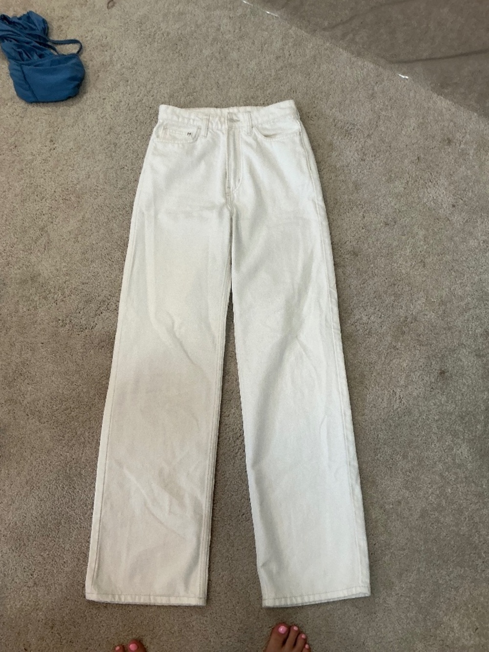 Trendy white denim jeans